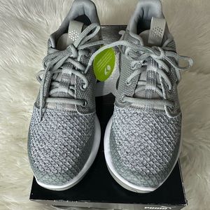 Puma Mens Size 8 Golf Shoes New Grip Fusion 191207-02Gray  Spikeless Sneaker Nib